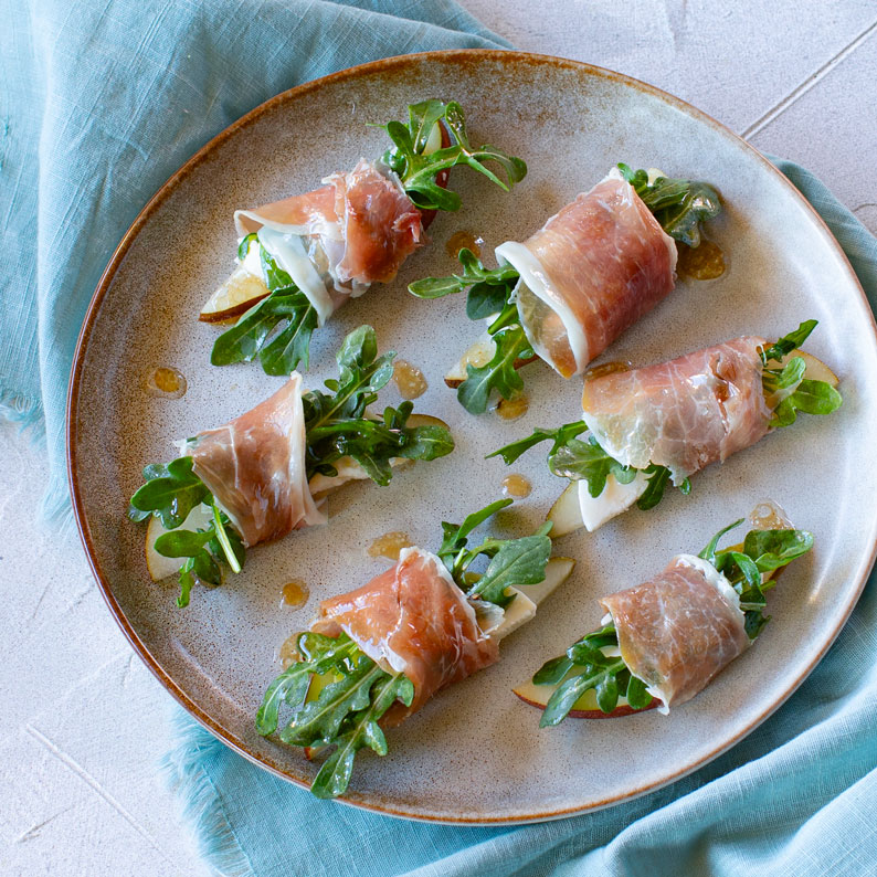 Champagne Pear & Prosciutto Bites