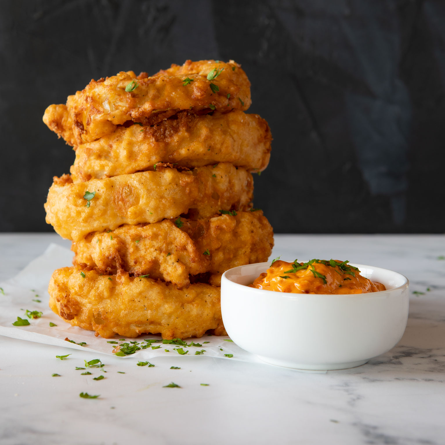 Italian Onion Rings with Sun Dried Tomato Aioli