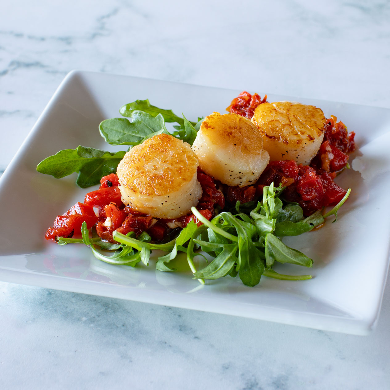 Seared Sea Scallops with Sun Dried Tomato Bell Pepper Relish