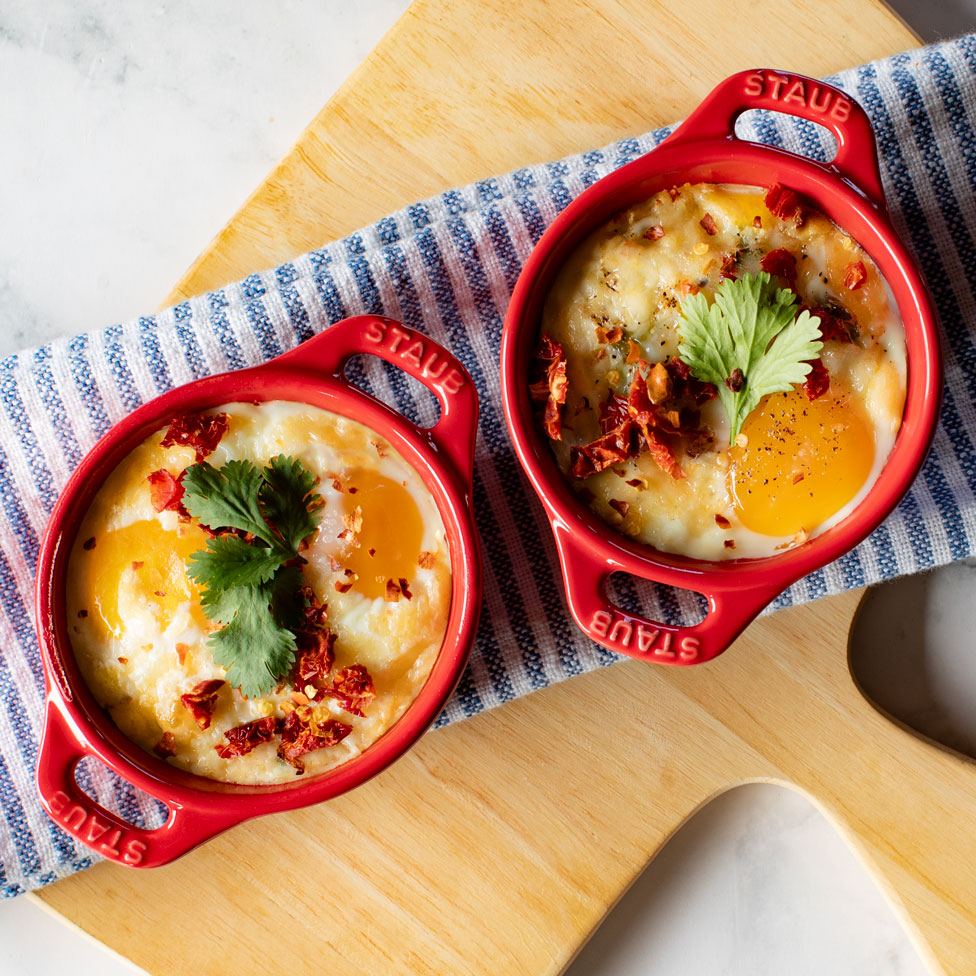 Zesty Pepper Eggs en Cocotte