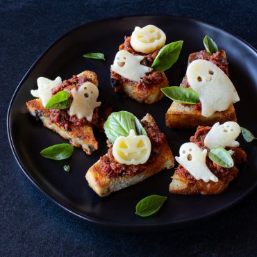 Spooky Bruschetta Bites 