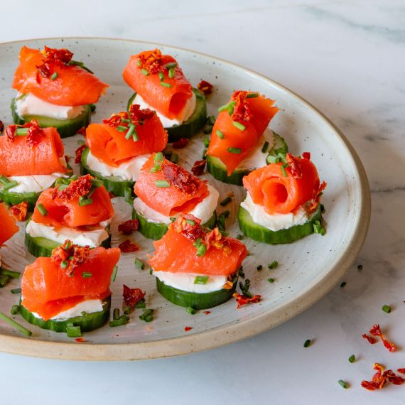 Smoked Salmon-Cucumber Rounds | Bella Sun Luci