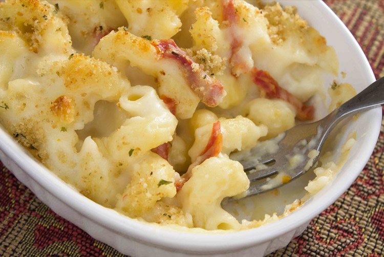 Macaroni and Cheese Au Gratin with Basil Flavored Sun Dried Tomatoes